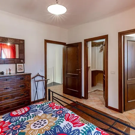 Colonnata Ferienhaus *